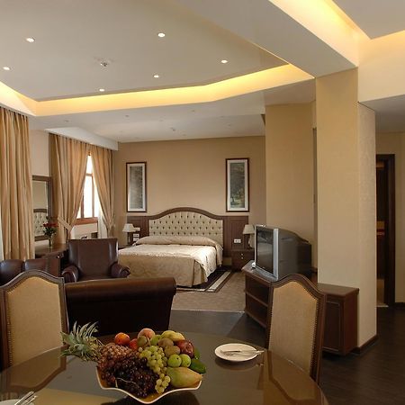 Etoile Suites Boutique Hotel Downtown 贝鲁特 外观 照片