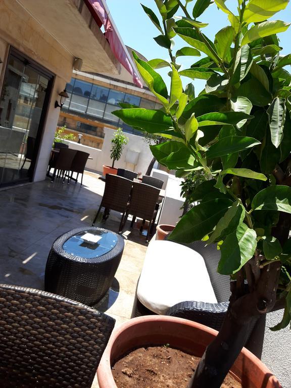 Etoile Suites Boutique Hotel Downtown 贝鲁特 外观 照片