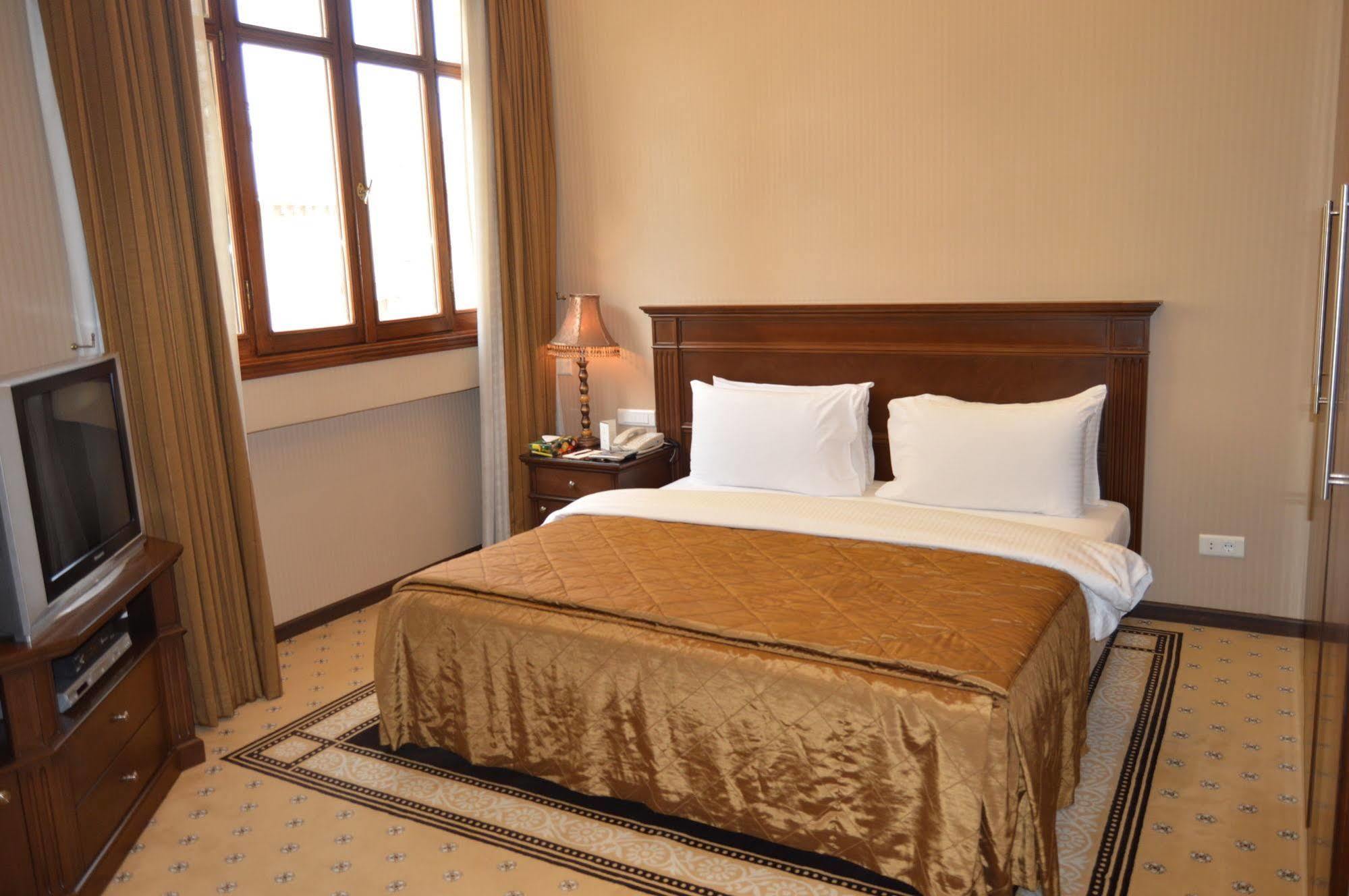 Etoile Suites Boutique Hotel Downtown 贝鲁特 外观 照片