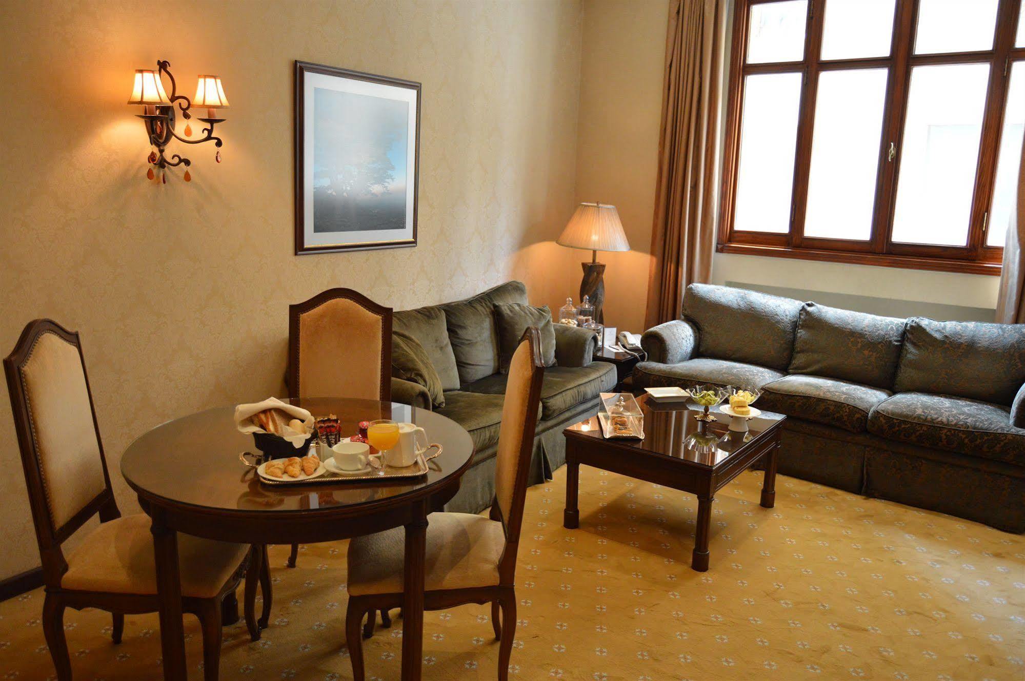 Etoile Suites Boutique Hotel Downtown 贝鲁特 外观 照片